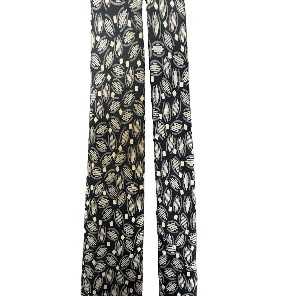 Valentino Garavani Gray Abstract Neat Pattern Silk Tie Made in Italy Designer - Picture 12 of 13